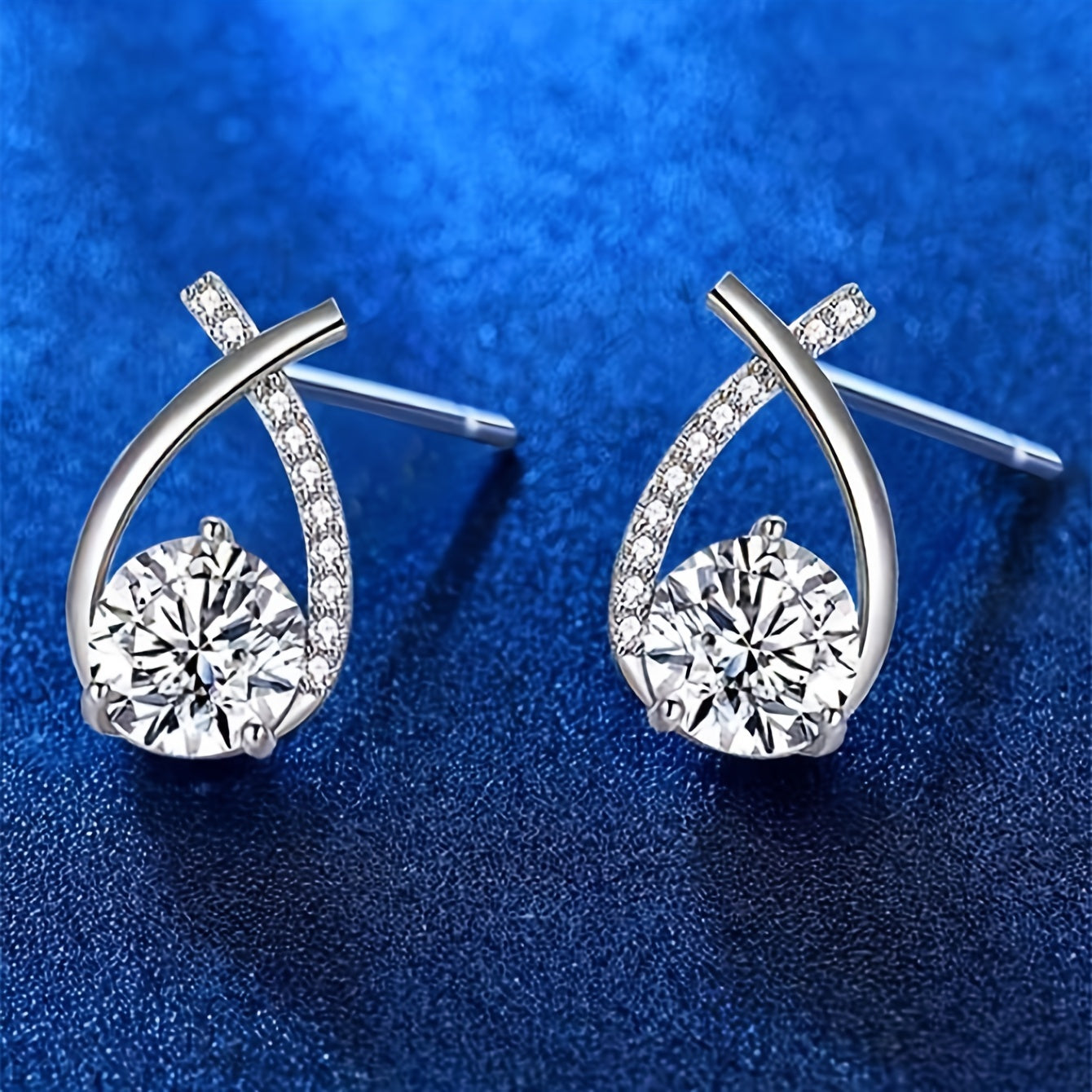 1pair Luxury & Elegant Twist Waterdrop Cubic Zirconia Stud Earrings